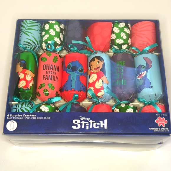 Disney Stitch Surprise Crackers (socks) - Picture 1 of 5